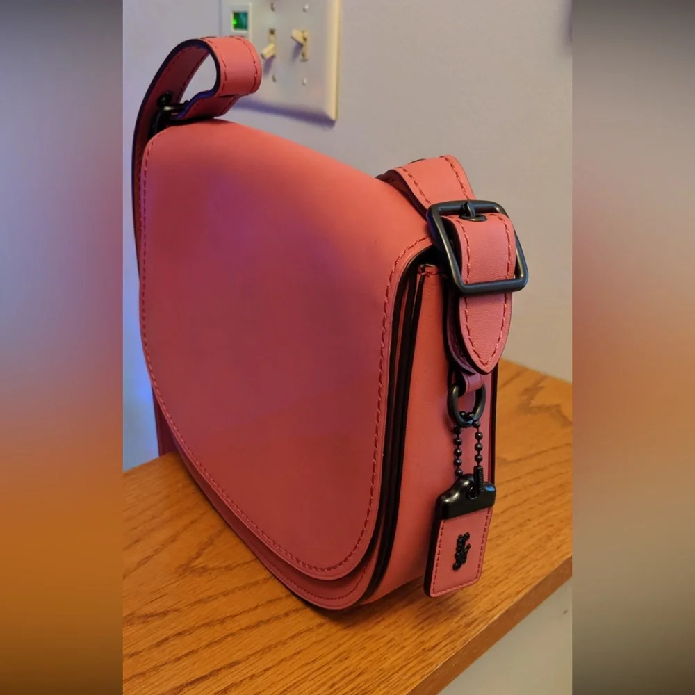NWT Coach handbag - Picture 1 of 4